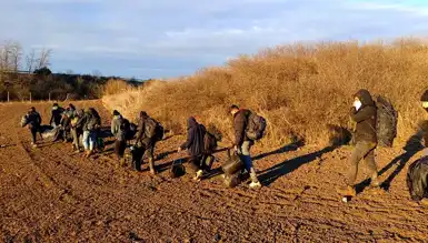 Edirne'de 22 Düzensiz Göçmen Yakalandı