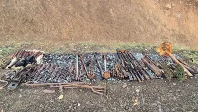 Geniş Kapsamlı Silah Ele Geçirildi: Bölgede Operasyonlar Devam Ediyor